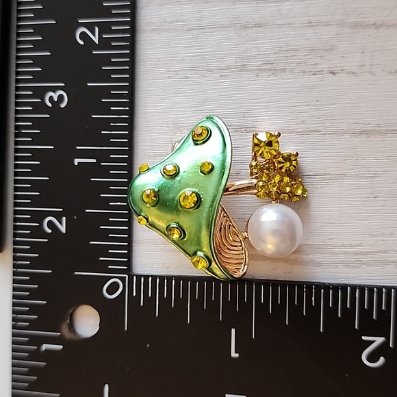 Brooch FAIRY Garden Brooch/Necklace Combo Simulated Pearl Bright Enamel  Colors - Picture 3 of 7